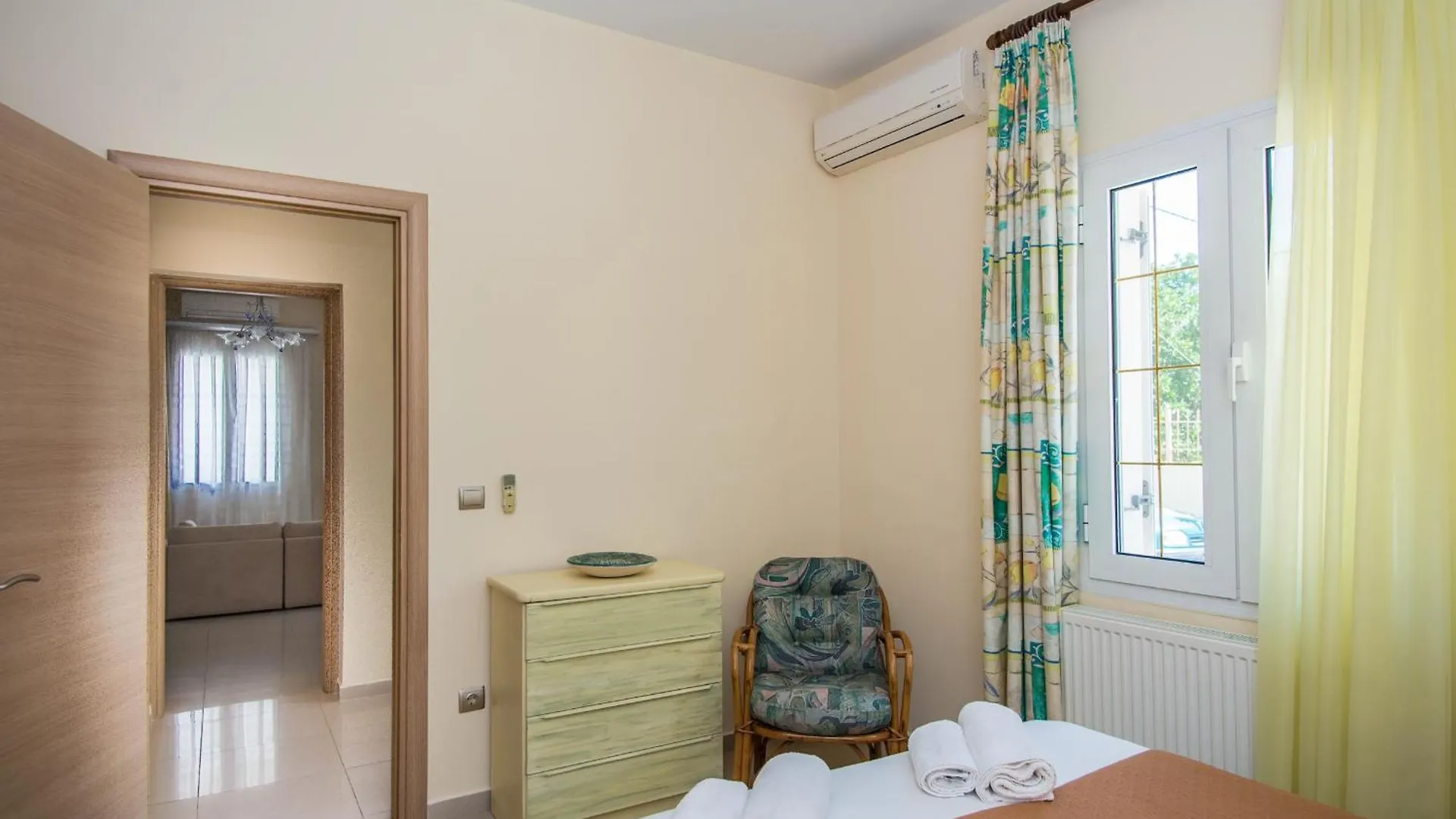 度假居 Sofia'S Delightful Apartment 阿尔戈斯托利翁
